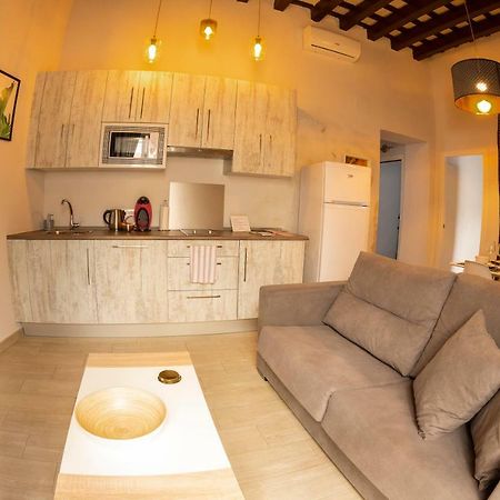 Cdz - Poniente, Intimo Apartamento En El Corazon De Cádiz Exteriör bild