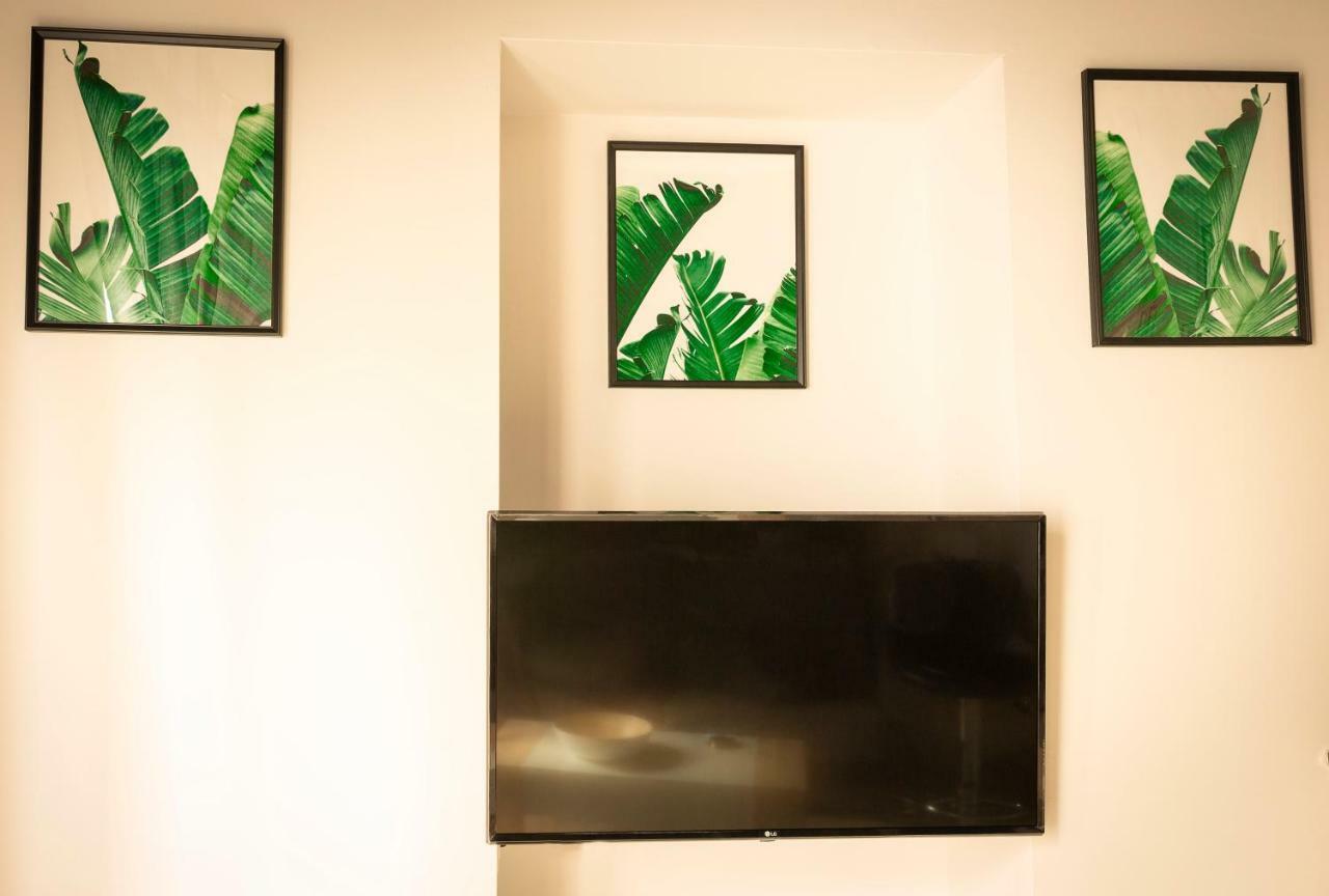 Cdz - Poniente, Intimo Apartamento En El Corazon De Cádiz Exteriör bild