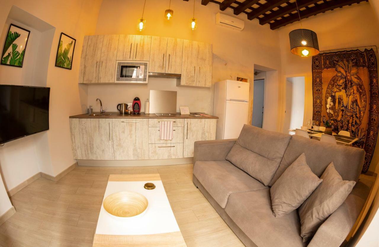 Cdz - Poniente, Intimo Apartamento En El Corazon De Cádiz Exteriör bild